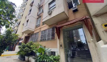 Apartamento com 2 dormitórios para alugar, 104 m² por R$ 7.168,67/mês - Leme - Rio de Janeiro/RJ