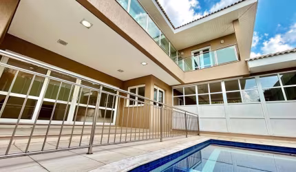 CASA NO CONDOMÍNIO QUINTA DAS LARANJEIRAS - BAIRRO ANHANGABAÚ!