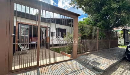 Casa com 3 quartos à venda na Rua João Borges Vieira, 1527, Serrano, Caxias do Sul por R$ 310.000