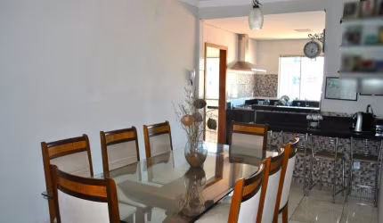 Casa à venda, 3 quartos, 1 suíte, 6 vagas, Ipiranga - Belo Horizonte/MG