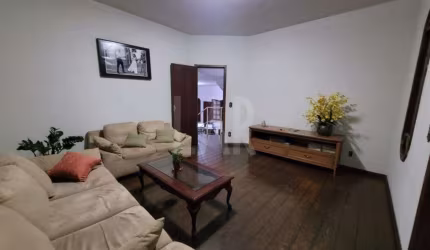 Casa à venda, 4 quartos, 2 suítes, 3 vagas, Santa Rosa - Belo Horizonte/MG