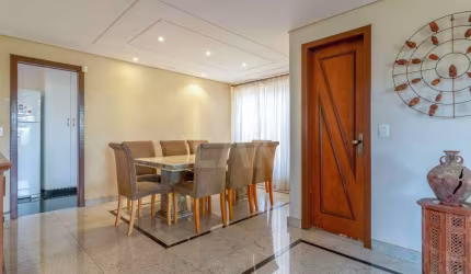 Casa à venda, 4 quartos, 1 suíte, 5 vagas, Belvedere - Belo Horizonte/MG