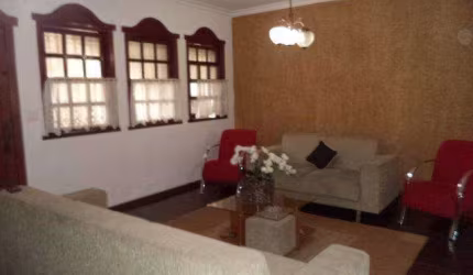 Casa para aluguel, 4 quartos, 1 suíte, 4 vagas, Castelo - Belo Horizonte/MG