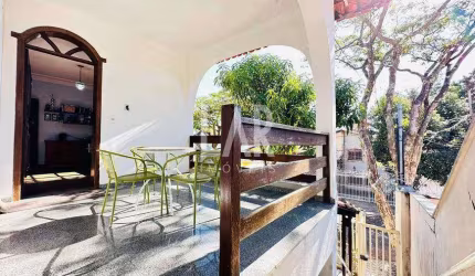 Casa à venda, 3 quartos, 1 suíte, 2 vagas, Santa Amélia - Belo Horizonte/MG