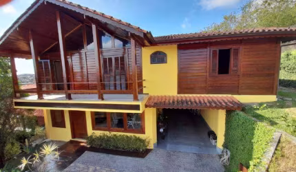 Maravilhosa casa no Monan