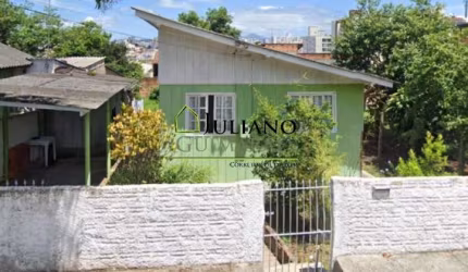 CASA À VENDA NO BAIRRO JARDIM CIDADE FLORIANÓPOLIS - SÃO JOSÉ