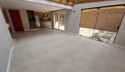 Casa com 3 quartos à venda na Avenida José Luiz Correa Pinto, 1276, Parque das Hortênsias, Canela, 142 m2 por R$ 1.050.000