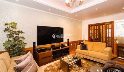 Casa com 3 quartos à venda na Rua Papa Pio XII, 206, Passo das Pedras, Porto Alegre, 278 m2 por R$ 990.000