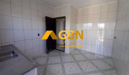Casa à venda na Rua Simão Alves de Almeida, 1, Jardim Modelo, São Paulo por R$ 650.000
