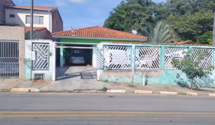 Casa á Venda c/ 03 dormitórios, sendo 02 suítes - Bairro Capuavinha, Iperó/SP