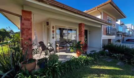Casa em condomínio fechado com 4 quartos à venda na Lajeado, 1484, Pinguirito, Garopaba por R$ 1.750.000