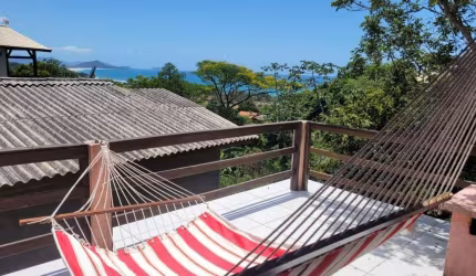 Casa em condomínio fechado com 9 quartos à venda na Tribos Passáros, 2, Praia da Gamboa, Garopaba por R$ 1.200.000