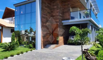 Casa em condomínio fechado com 4 quartos à venda na Ver. Laudelino Antonio Teixeira1, 1, Grama, Garopaba por R$ 2.950.000