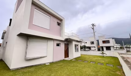Casa em condomínio fechado com 3 quartos à venda na Pedro Miguel Linhares, 377, Areais da Palhocinha, Garopaba por R$ 850.000
