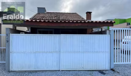 Casa em Tabuleiro - Matinhos, PR