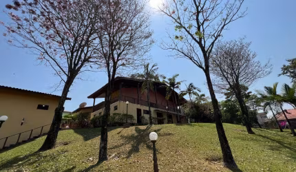 Mansão à venda 7 suítes com piscina Condomínio Piccolo Paese