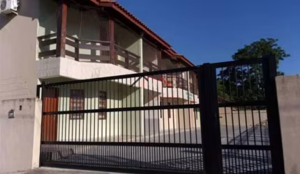 Sobrados à venda, 02 suites, Martim de Sá - Caraguatatuba/SP