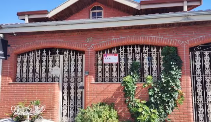 Casa com 2 dorm à venda, 184m² - Vila Maria  - São José dos Campos /SP
