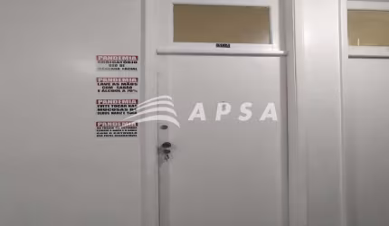 ÓTIMA OPORTUNIDADE NO COMERCIO.      SALA COMERCIAL COM 25 M², SALA AMPLA, SOL DA MANHÃ,1 BANHEIRO,