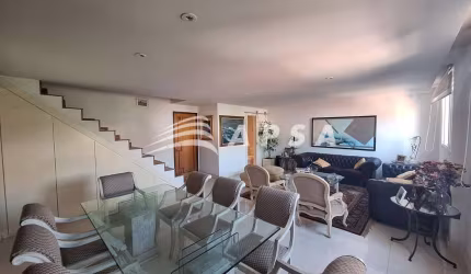 DESCUBRA ESTE DESLUMBRANTE APARTAMENTO TRIPLEX EM BOTAFOGO, UM VERDADEIRO REFÚGIO DE CONFORTO E ELEG