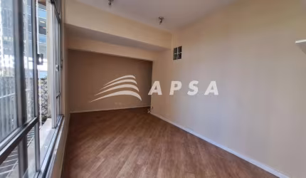 APARTAMENTO EM BOTAFOGO, A POUCOS PASSOS DA FGV, EM UM APARTAMENTO QUE UNE CONFORTO E PRATICIDADE. A
