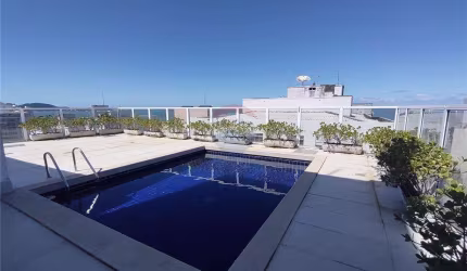 Cobertura à venda em Guarujá