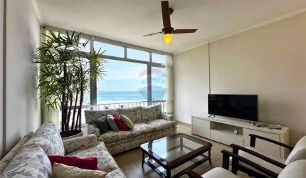 Apartamento com vista mar à venda em Guarujá