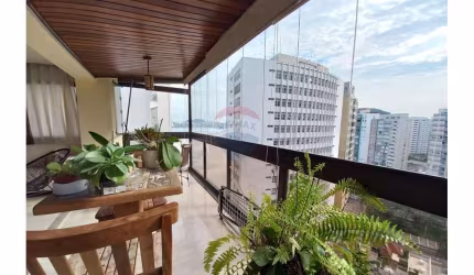 Apartamento 4 dormitórios 2 vagas à venda por R$ 750.000,00 - Praia das Pitangueiras - Guarujá - SP
