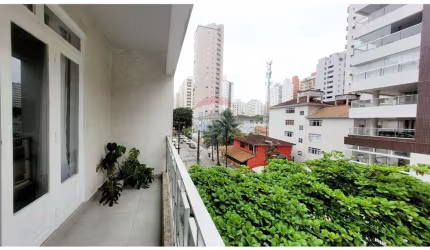 Apartamento à venda em Guarujá