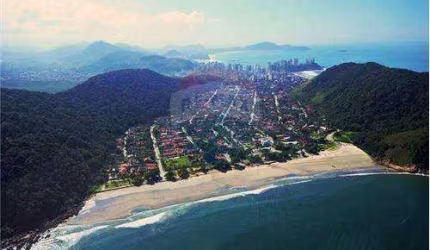 Casa ótima na Praia do Guaiuba ,linda e perfeita .