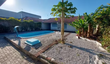 CASA TÉRREA, PISCINA,CHURRASQUEIRA, LOCAL MARAVILHOS-MELHOR ACESSO DO LITORAL, QUADRA MAR