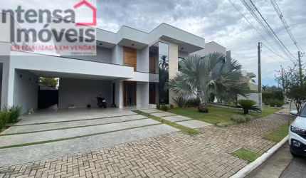 Sobrado à venda no bairro Condomínio Residencial Green Park - Taubaté/SP