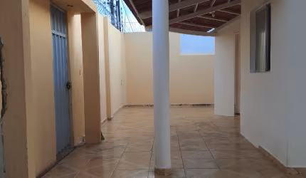 Excelente casa em nova Parnamirim pra locação