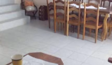 Casa Duplex em Condomínio no Peró em Cabo Frio