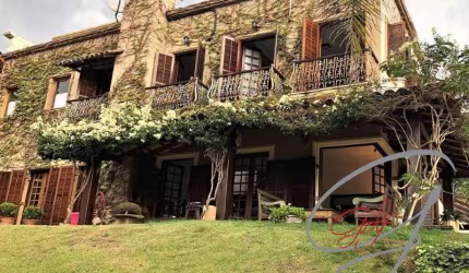 Casa em condomínio fechado com 3 quartos à venda na Rua Vital Brasil, 412, Nova Fazendinha, Carapicuíba, 5322 m2 por R$ 2.800.000