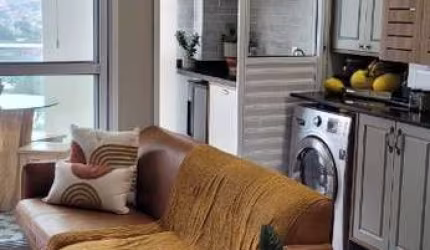 Apartamento à venda na Vila Yara, Osasco-SP: 2 quartos, 1 suite, 2 salas, 2 banheiros, 1 vaga de garagem, 57m². Venha conferir!