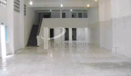 Salão/Galpão para locação,459,27m²,com mezanino ,banheiros e 4 vagas