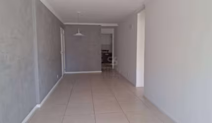 Apartamento de 3 quartos, transformado em  2 suítes, armários Madeirol, varanda gourmet, lazer completo. 1 vaga.