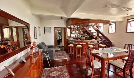 Casa com 3 quartos à venda na Rua Danilo Antônio Bridi, 491, Bela Vista, Caxias do Sul por R$ 1.250.000