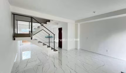 Casa com 2 quartos à venda, 160 m² por R$ 420.000 - Jardim São João - Juiz de Fora/MG