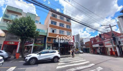 Apartamento com 3 quartos para alugar, 90 m² por R$ 1.700,00/mês - São Mateus - Juiz de Fora/MG
