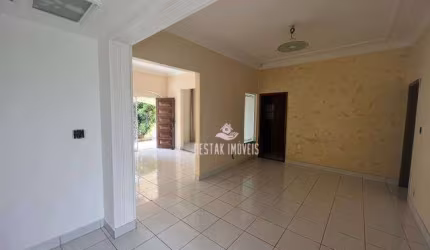 Casa com 4 quartos à venda no Bairro Fundinho - Uberlândia/MG