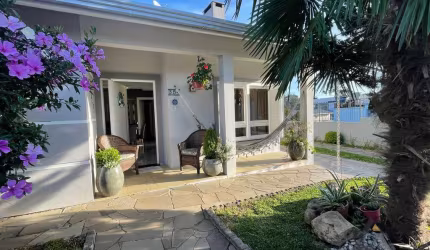 Casa semi mobiliada com piscina - Bairro Jardim Eldorado