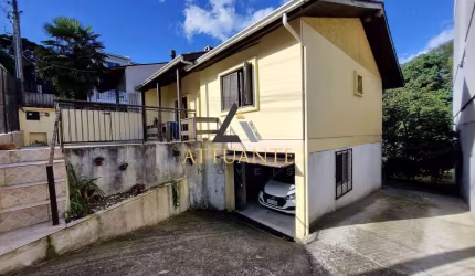 Casa com 4 dormitórios no Bairro Cidade Nova