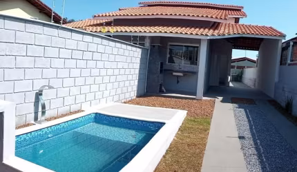 LINDO SOBRADO COM PISCINA E CHURRASQUEIRA, PRONTO PARA MORAR