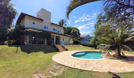 Casa com 3 SUITES à VENDA, 320 m² por R$ 2.550.000 - Ville Chamonix - Itatiba - SP.