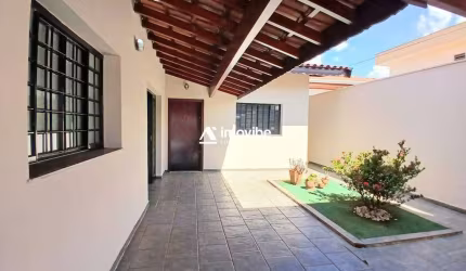 Casa 3 quartos, 3 Banheiros, Área de Lazer, Edícula, 1 Cozinha com Planejados e 4 Vagas em Americana - SP