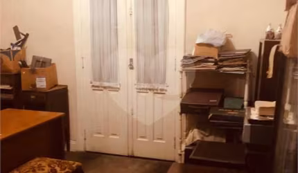 Sobrado  à venda em PERDIZES com 300 m²