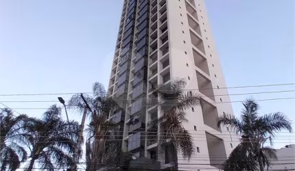 Apartamento tipo flat c/ 50m², muito bem localizado próximo à Estação Santana do Metrô