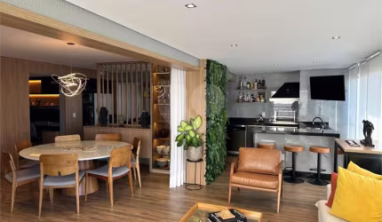 Cobertura mobiliada à venda no Butantã de 171 m², 3 suítes, varanda gourmet, 5 banheiros, 3 vagas
